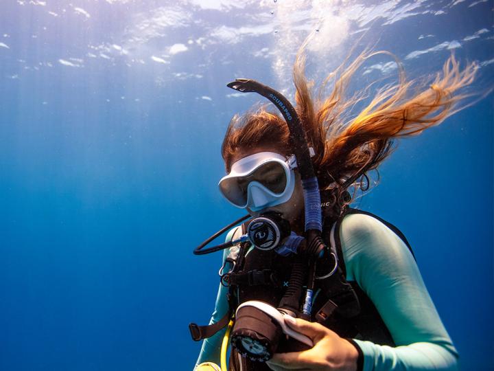 PADI Women Card