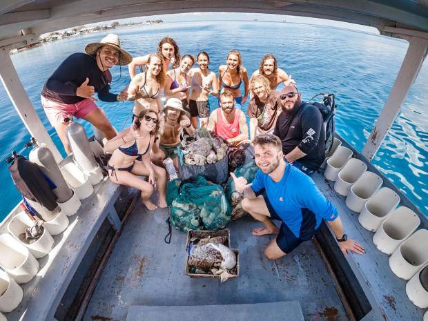 Underwater Clean Up