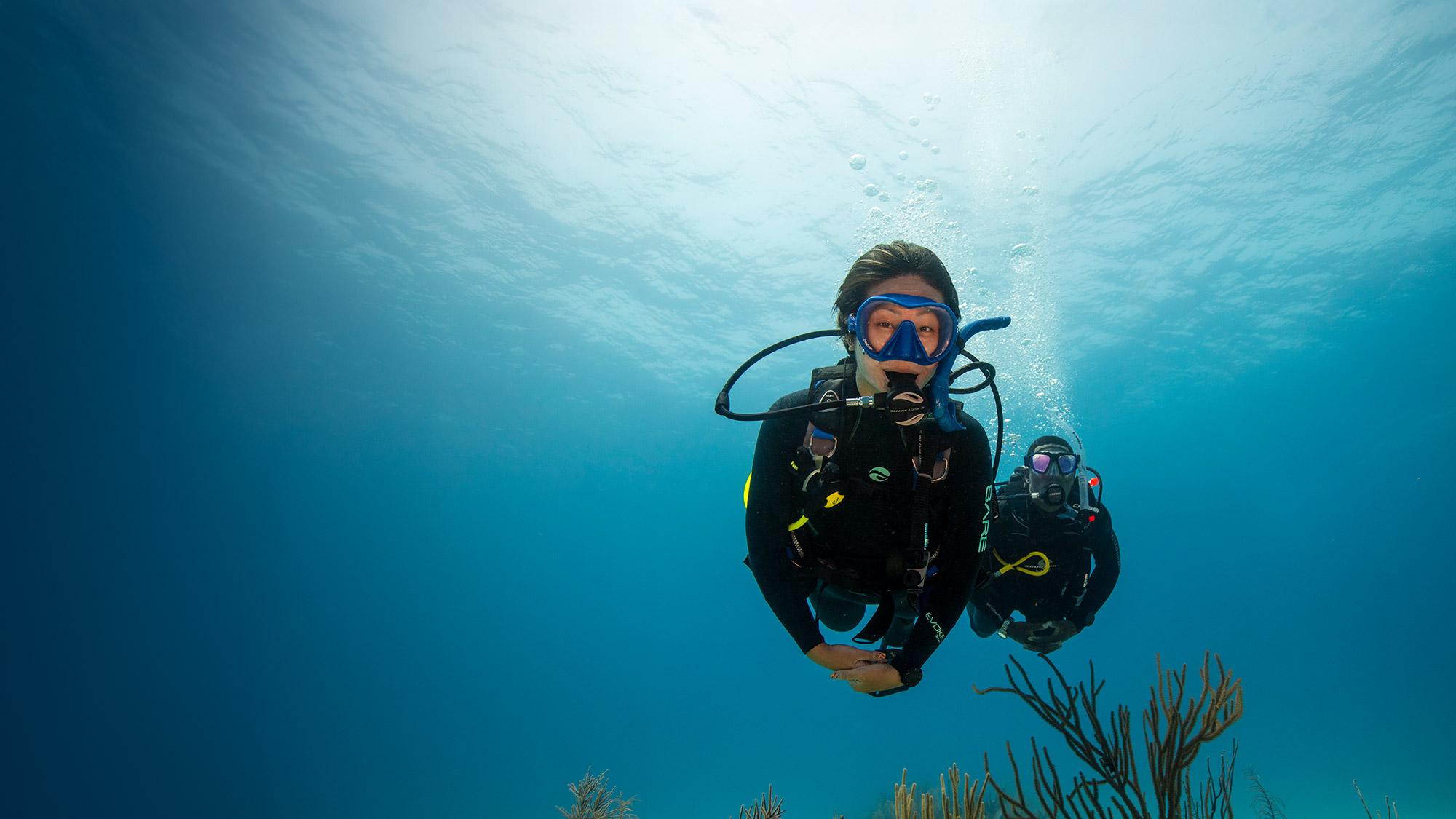 Scuba diver exploring